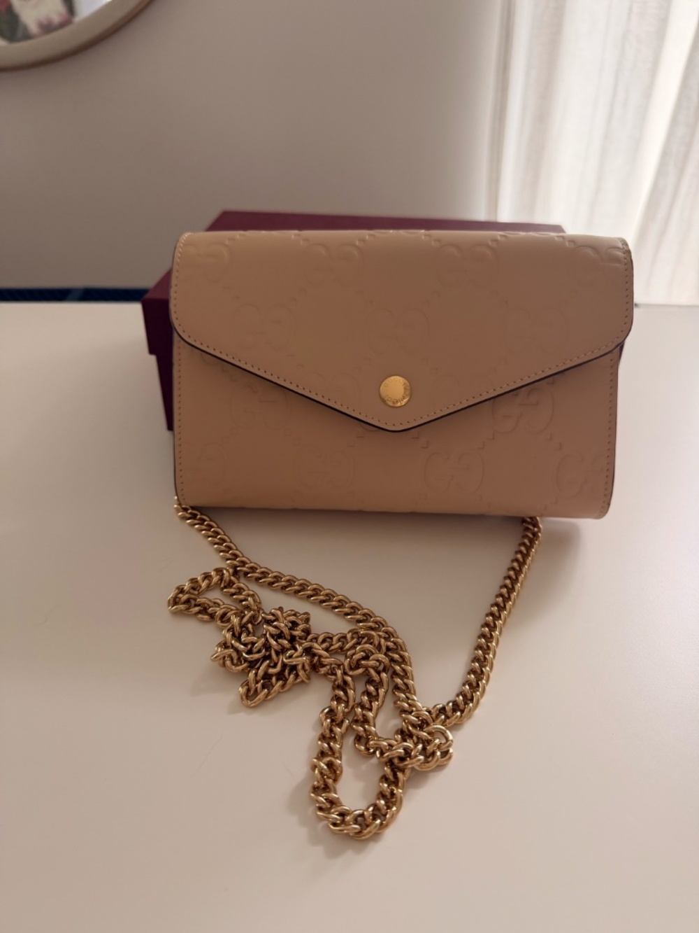 Gucci Wallet on Chain